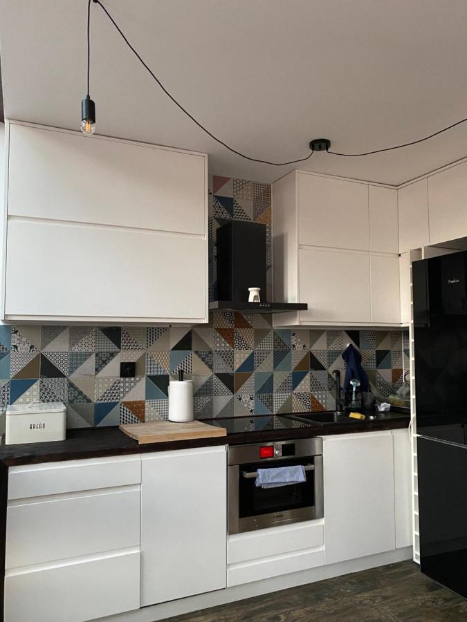Wyjatkowy 2-Poziomowy Klimatyzowany Loft Lägenhet Łódź Exteriör bild