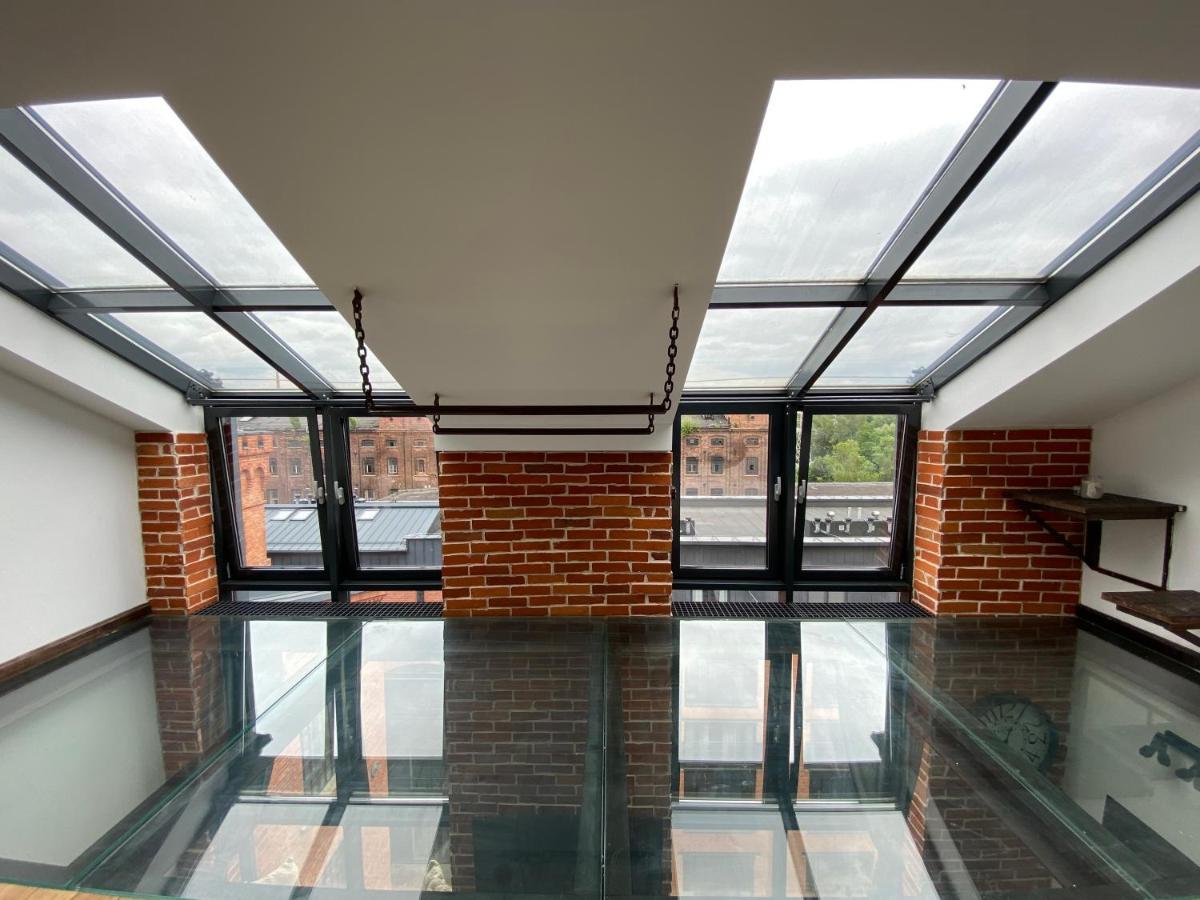 Wyjatkowy 2-Poziomowy Klimatyzowany Loft Lägenhet Łódź Exteriör bild